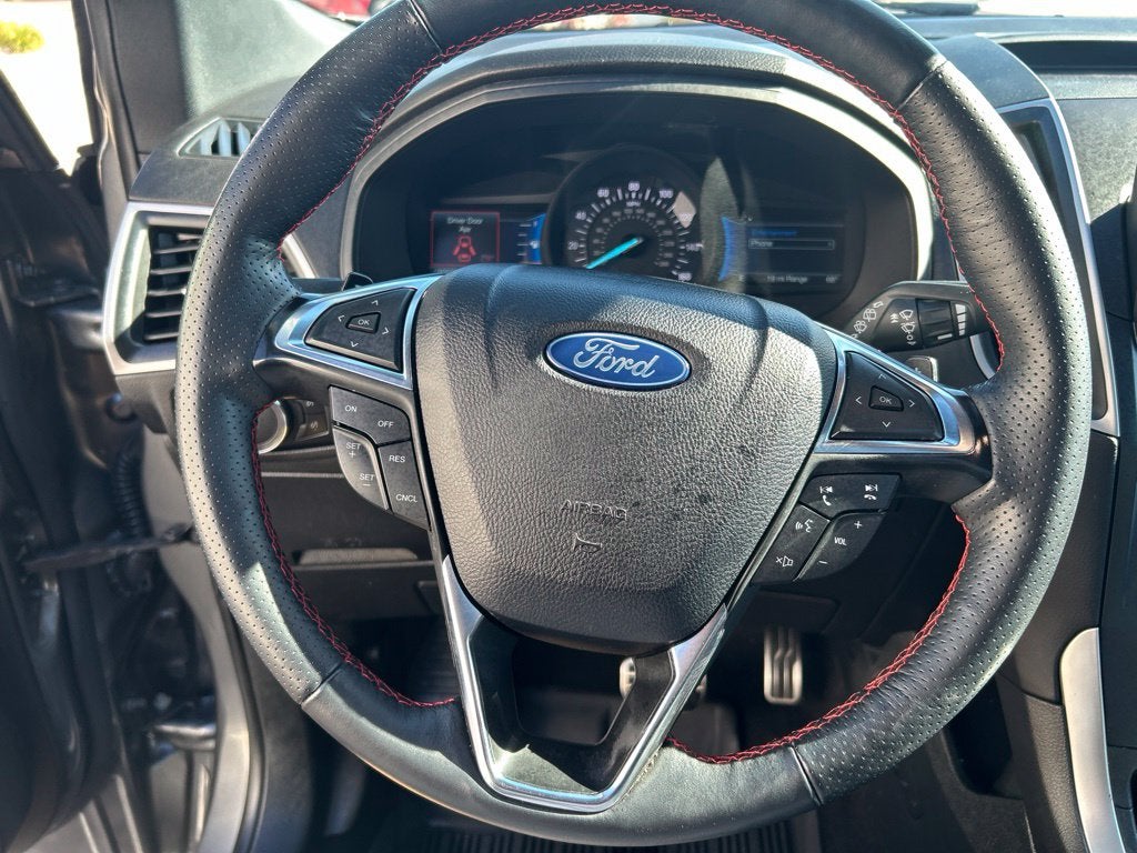 2024 Ford Edge ST Line