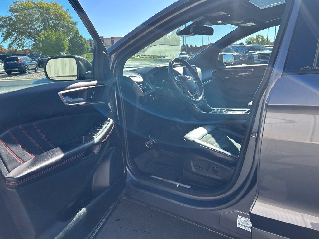 2024 Ford Edge ST Line