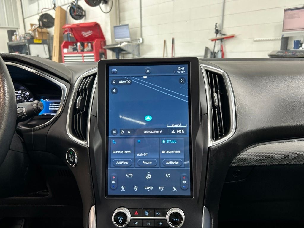 2021 Ford Edge Titanium