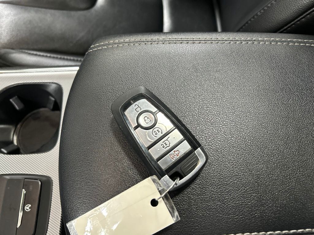 2021 Ford Edge Titanium
