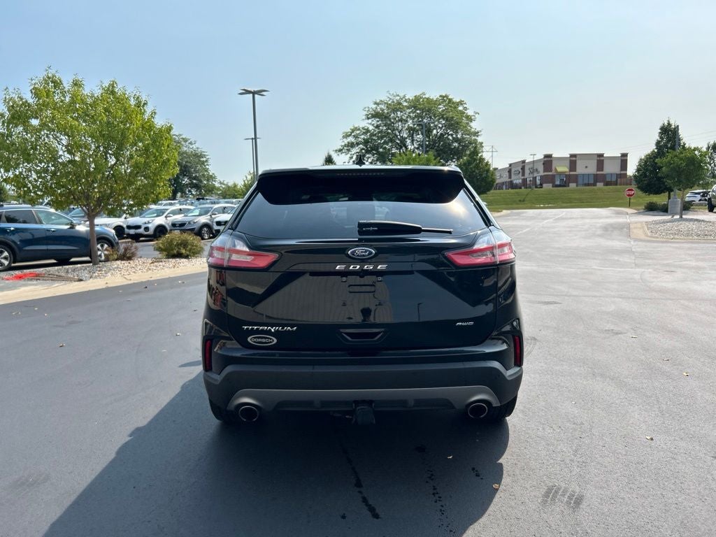 2021 Ford Edge Titanium