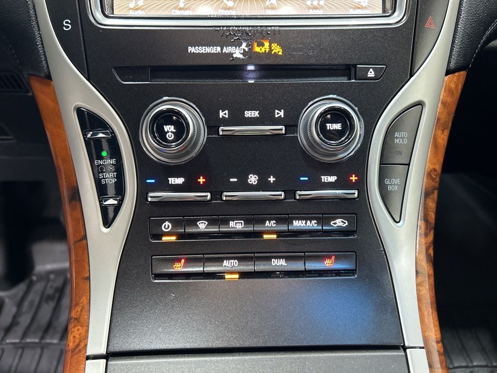 2019 Lincoln Nautilus Select