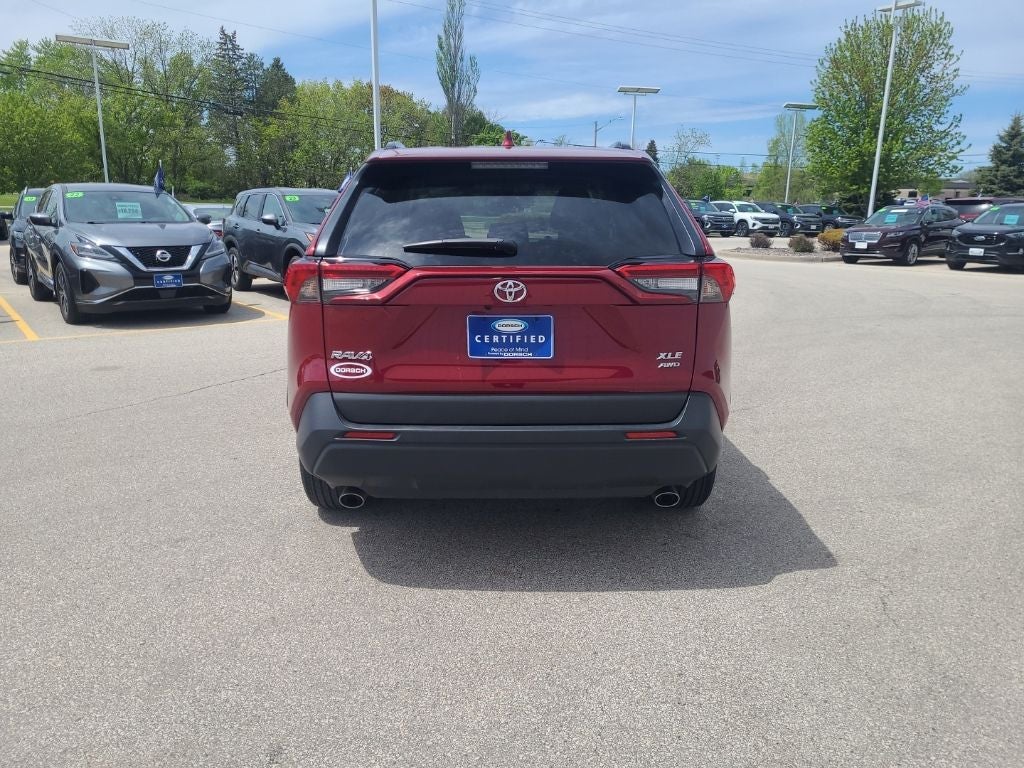 2021 Toyota RAV4 XLE