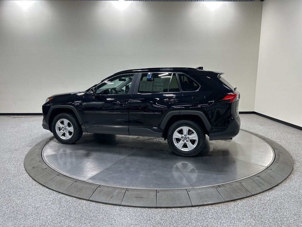 2020 Toyota RAV4 Hybrid XLE