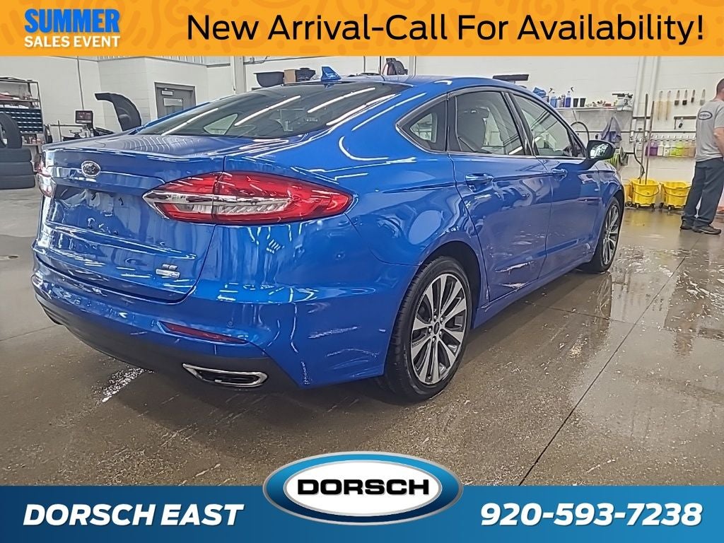 2020 Ford Fusion SE