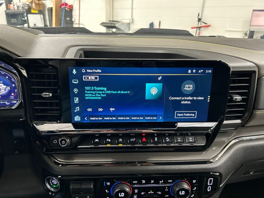 2024 Chevrolet Silverado 1500 ZR2