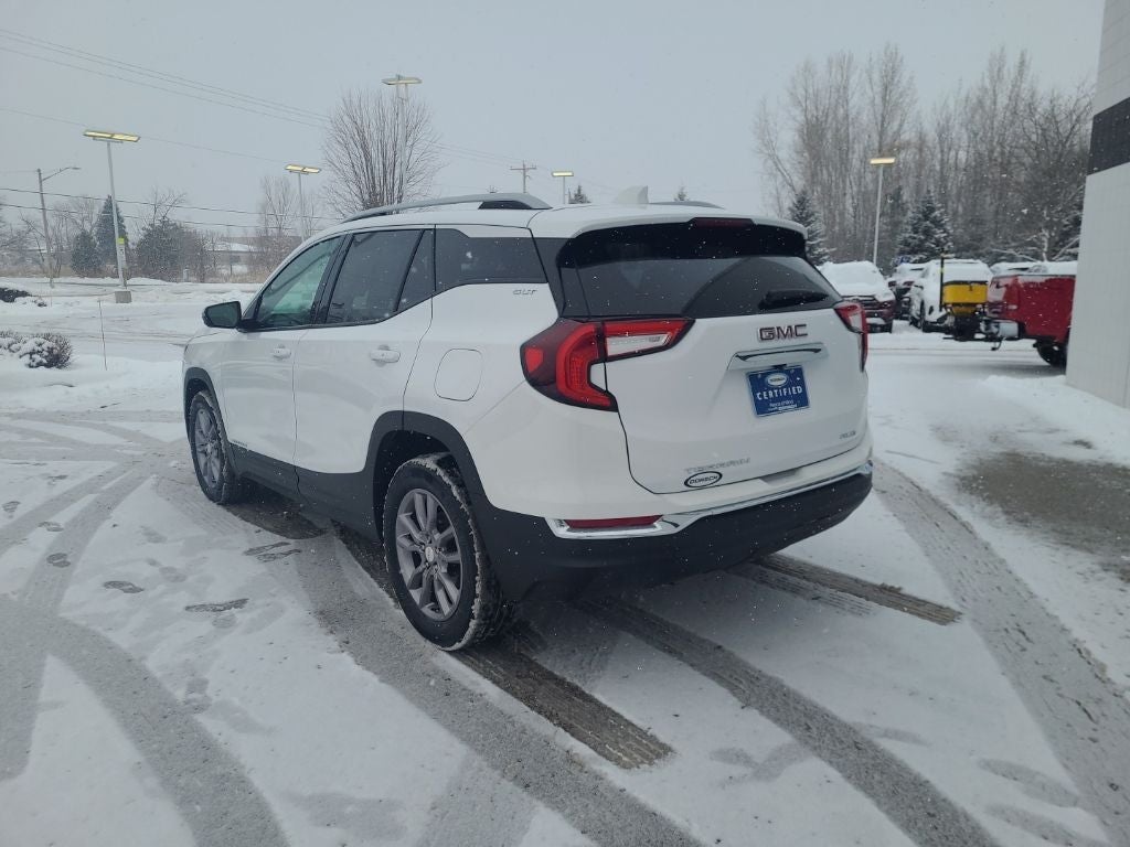 2024 GMC Terrain SLT