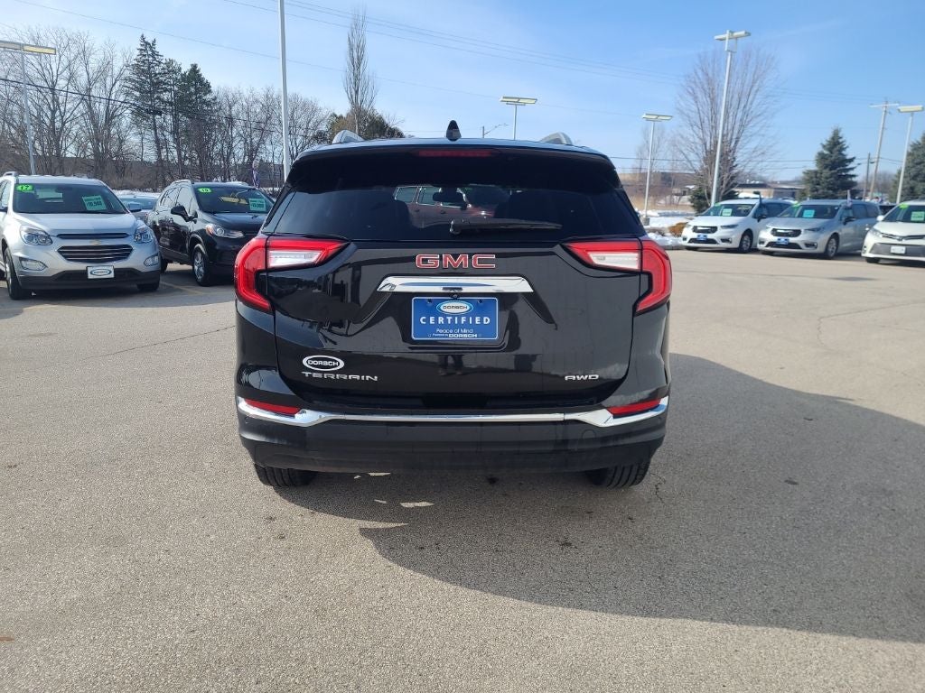 2022 GMC Terrain SLT