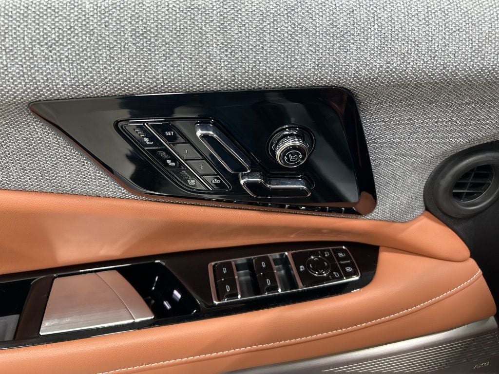 2025 Cadillac OPTIQ Luxury 2 EV