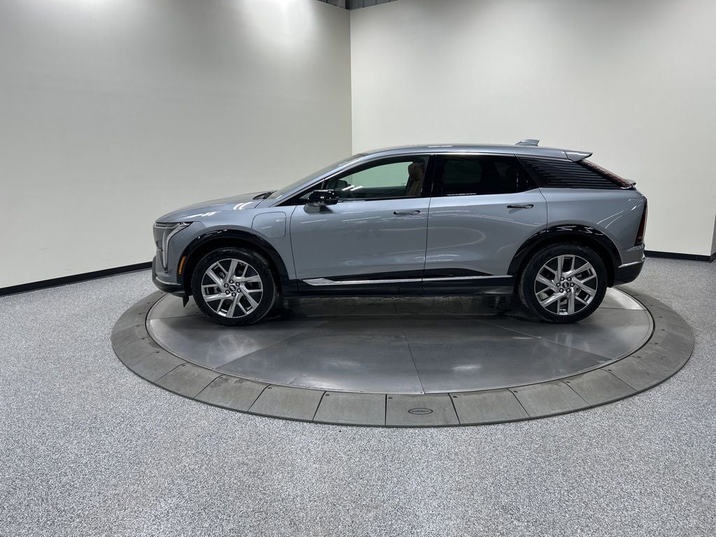 2025 Cadillac OPTIQ Luxury 2 EV