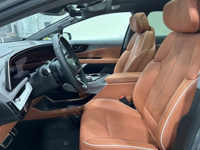 2025 Cadillac OPTIQ Luxury 2 EV