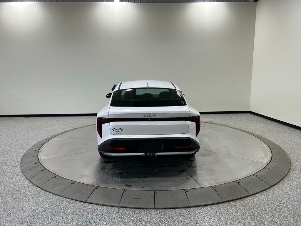 2026 Kia K4 EX