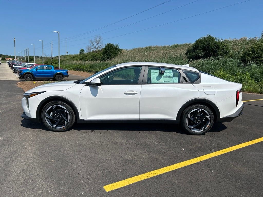 2026 Kia K4 EX