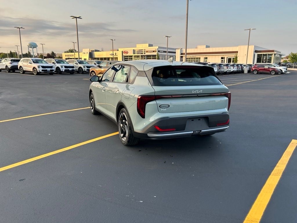 2026 Kia K4 EX