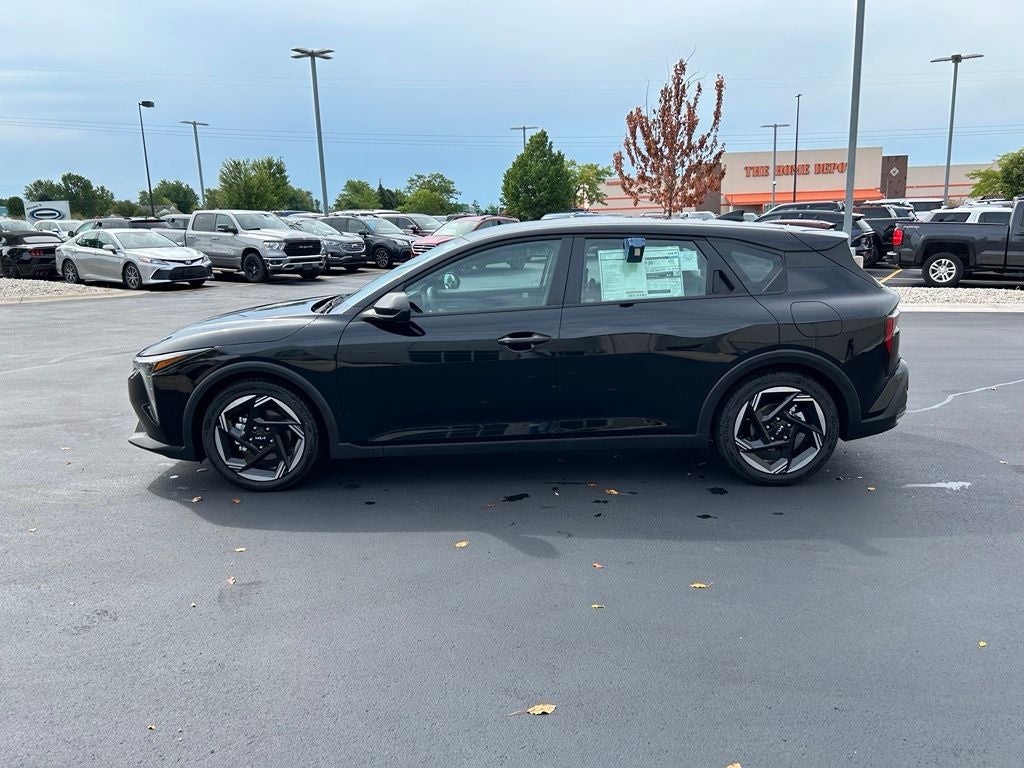 2026 Kia K4 EX