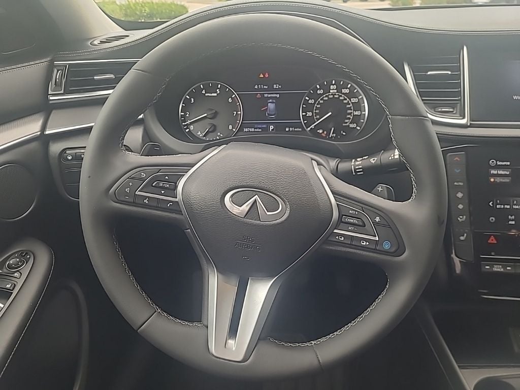 2023 INFINITI QX50 LUXE