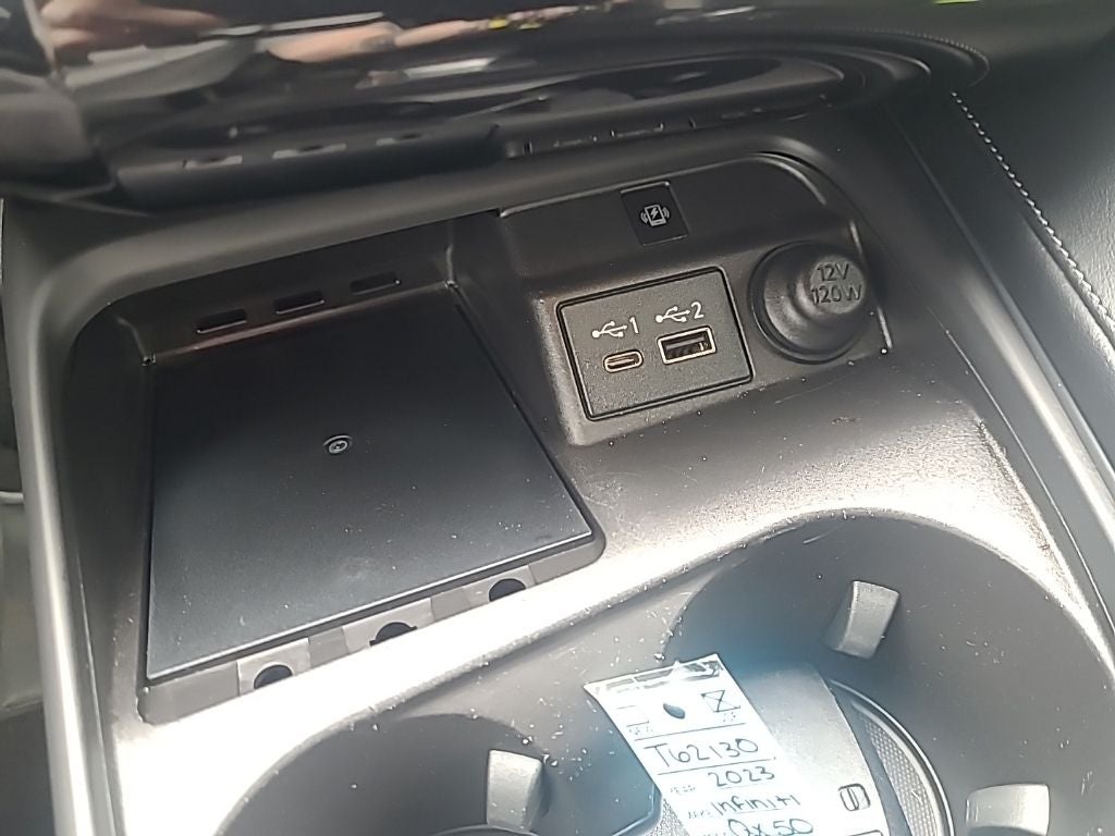 2023 INFINITI QX50 LUXE