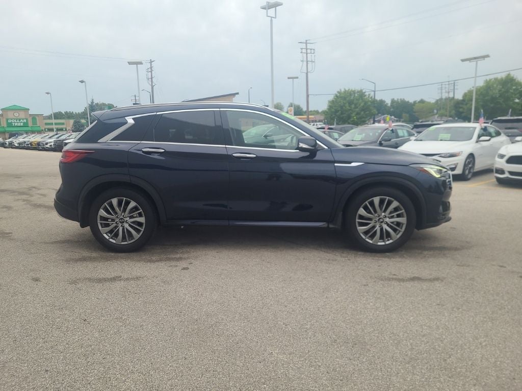 2023 INFINITI QX50 LUXE