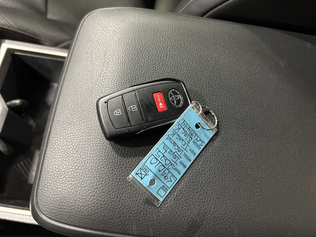 2025 Toyota Tacoma TRD Off-Road