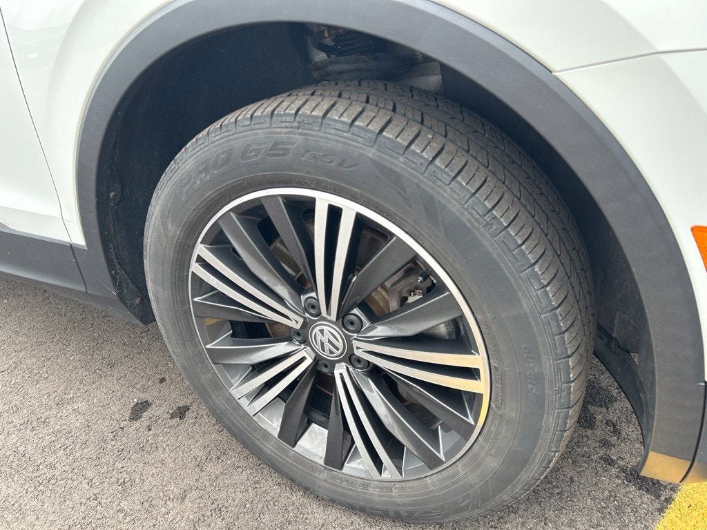 2018 Volkswagen Tiguan 2.0T SEL 4Motion