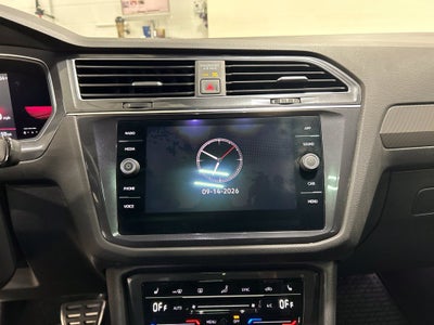 2022 Volkswagen Tiguan 2.0T SE R-Line Black