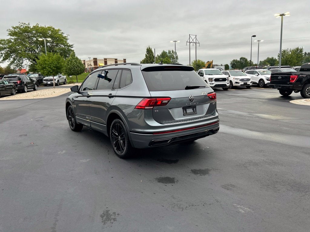 2022 Volkswagen Tiguan 2.0T SE R-Line Black