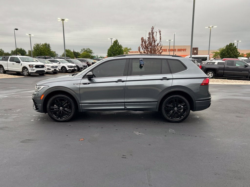 2022 Volkswagen Tiguan 2.0T SE R-Line Black