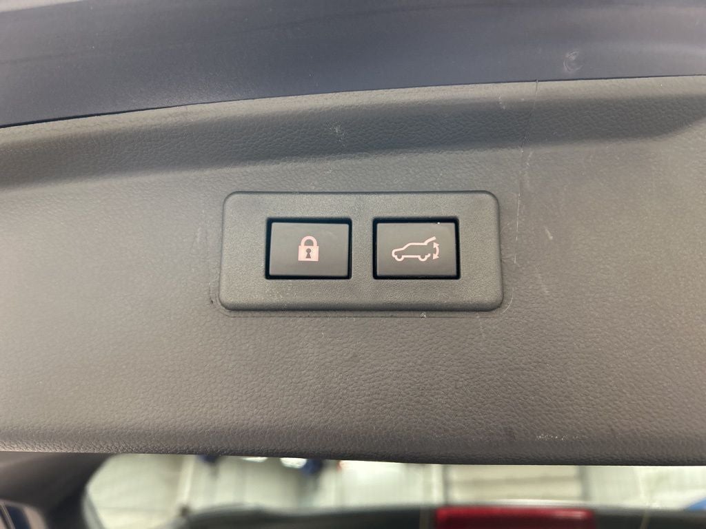 2023 Subaru Outback Touring