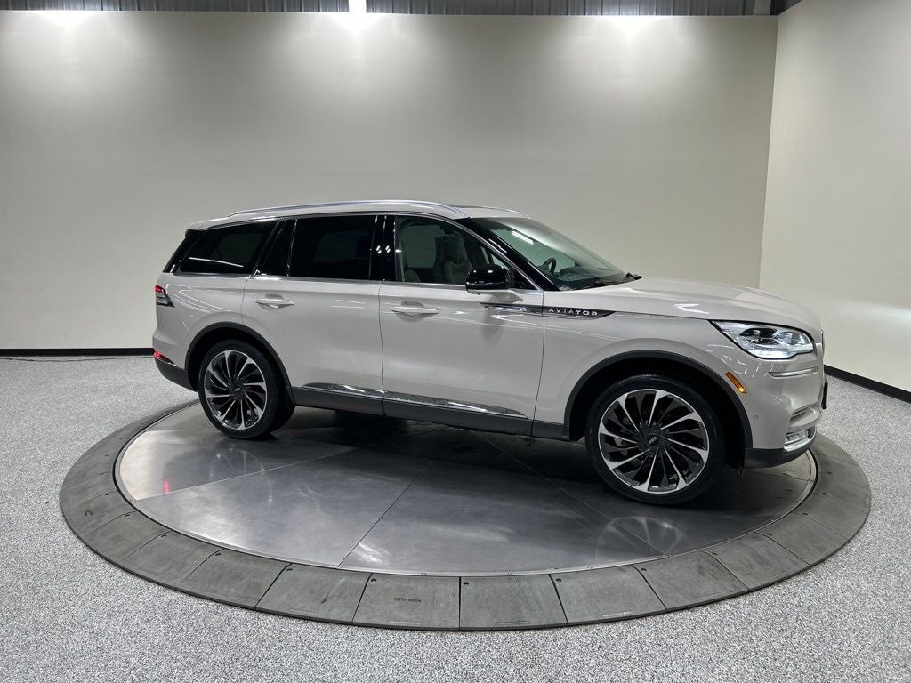 2022 Lincoln Aviator Reserve