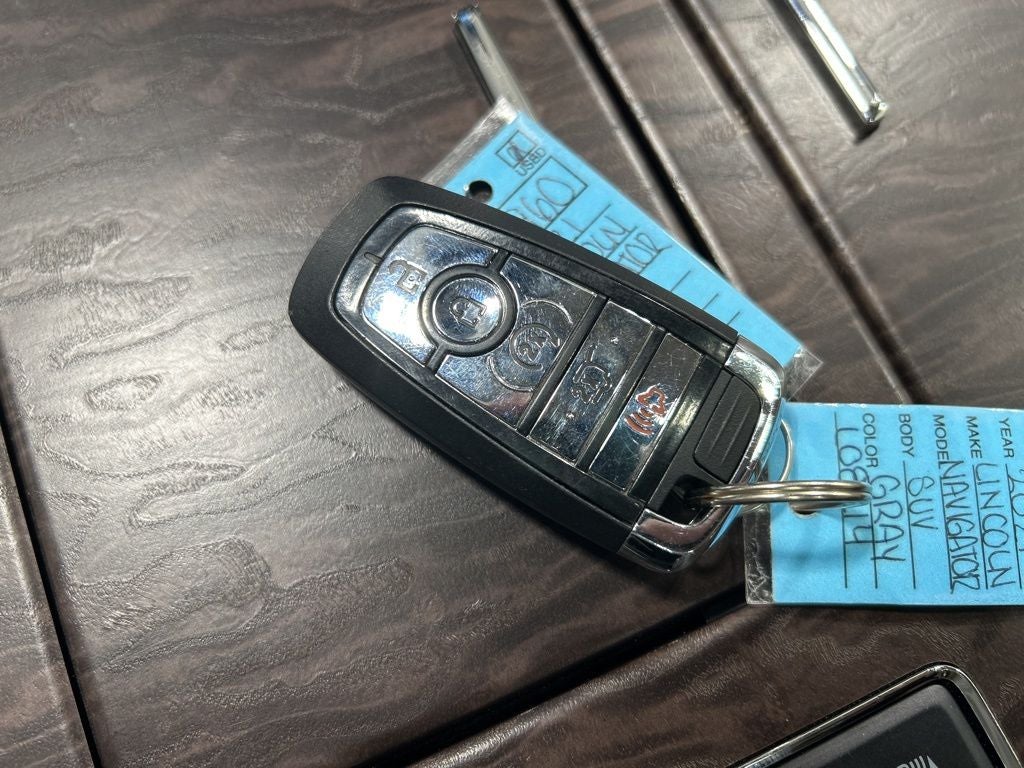 2021 Lincoln Navigator L Reserve