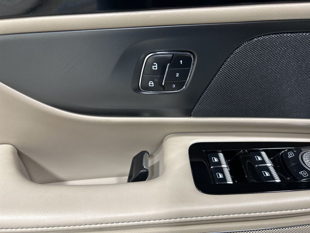 2024 Lincoln Nautilus Reserve