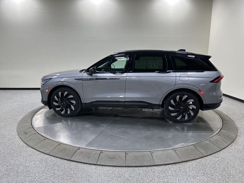 2024 Lincoln Nautilus Reserve