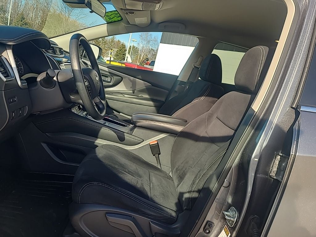 2022 Nissan Murano S