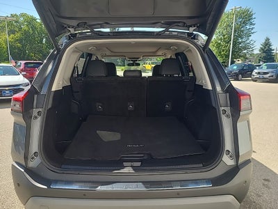 2023 Nissan Rogue SV Premium