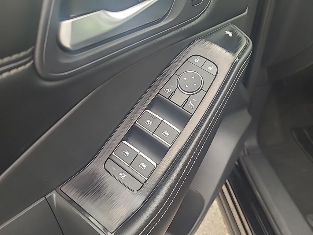 2023 Nissan Rogue SL Premium