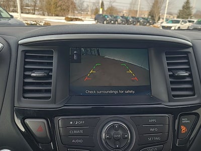 2020 Nissan Pathfinder SV