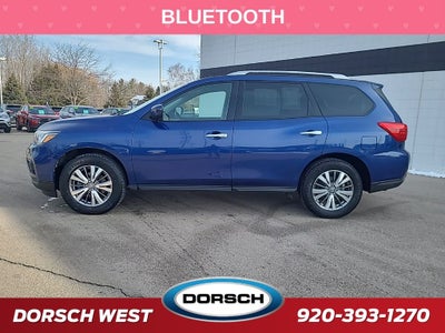 2020 Nissan Pathfinder SV