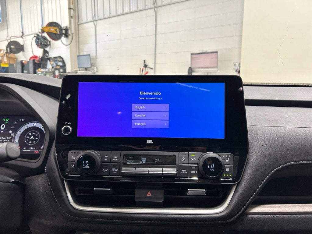 2024 Toyota Grand Highlander Platinum
