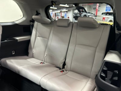 2025 Toyota Grand Highlander Platinum