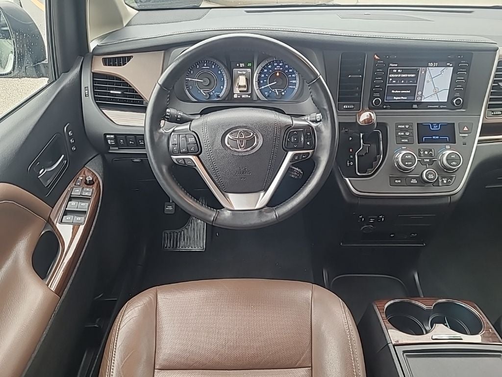 2020 Toyota Sienna Limited Premium 7 Passenger