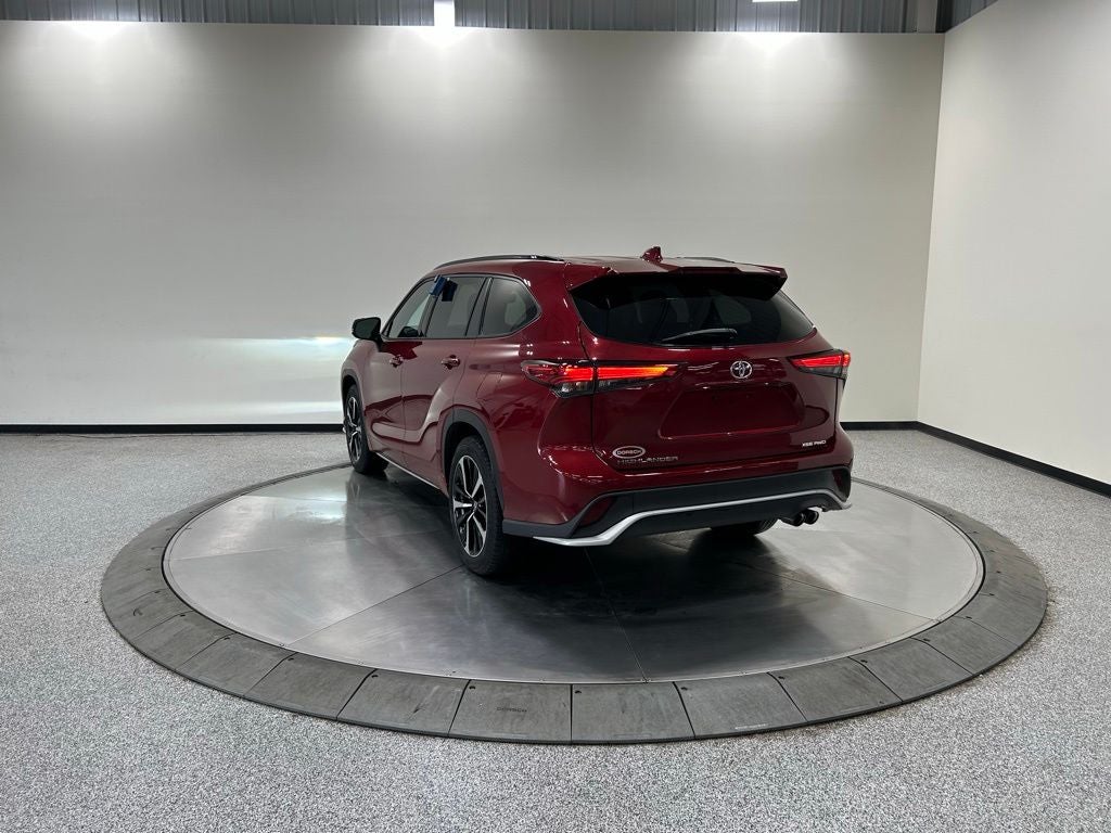 2021 Toyota Highlander XSE
