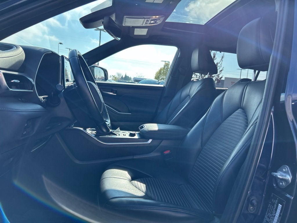2021 Toyota Highlander XSE
