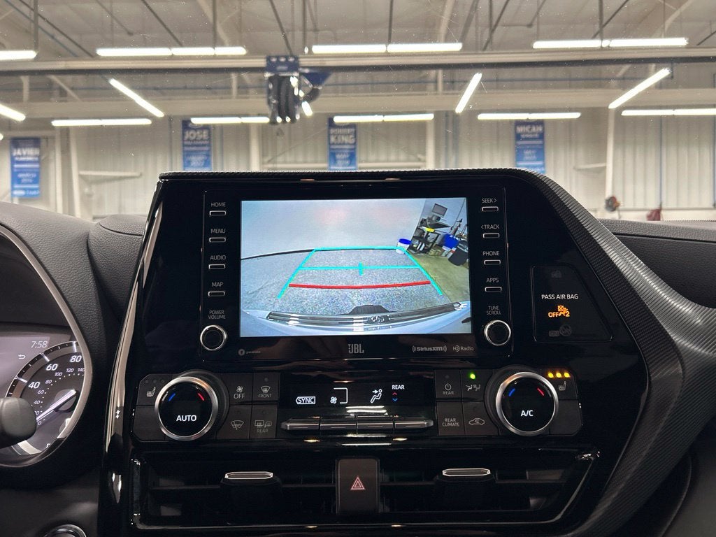 2022 Toyota Highlander XSE