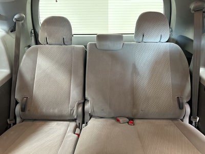 2018 Toyota Sienna LE 7 Passenger