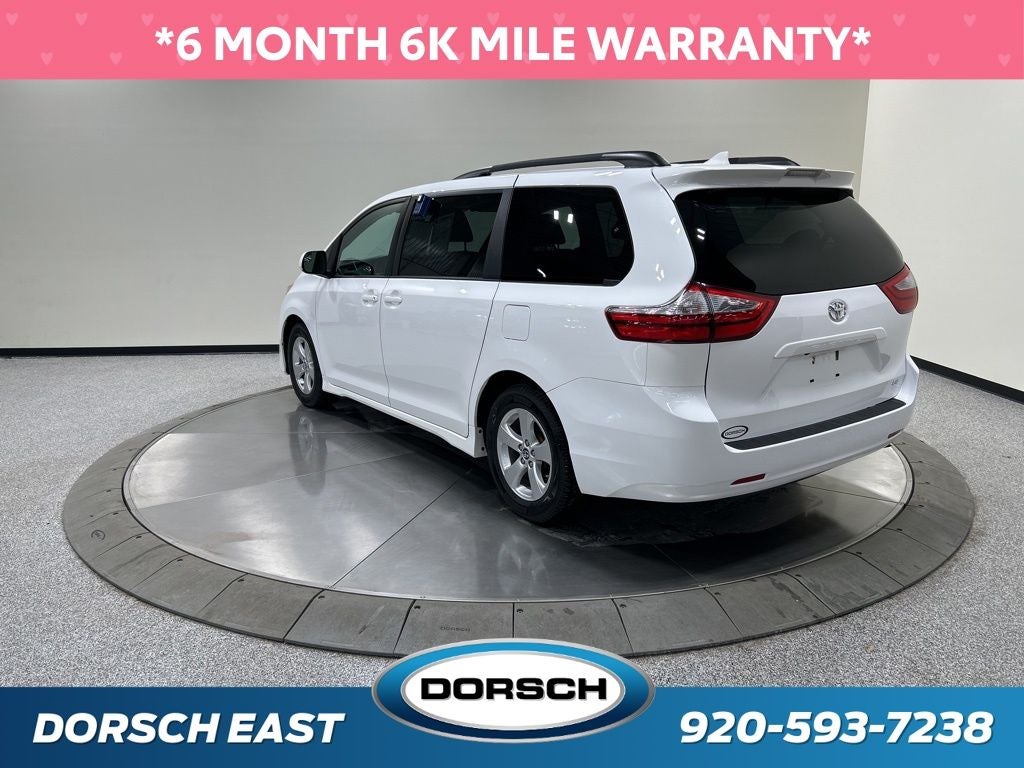 2018 Toyota Sienna LE 7 Passenger