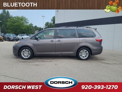 2016 Toyota Sienna XLE Premium 8 Passenger