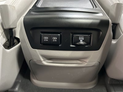 2020 Toyota Sienna XLE