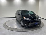 2020 Toyota Sienna XLE