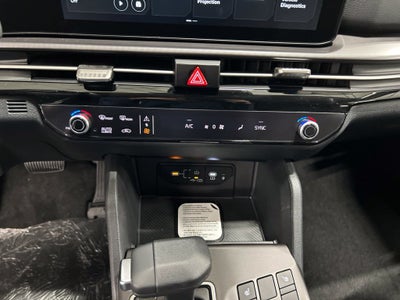 2027 Kia Sportage EX