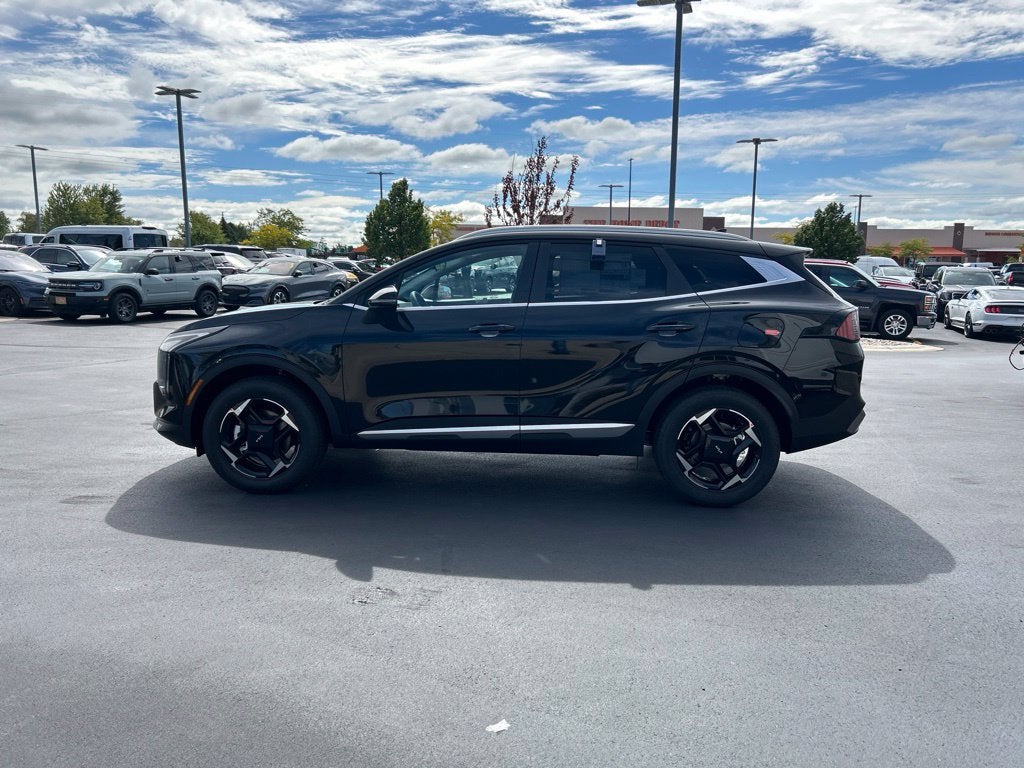 2027 Kia Sportage EX